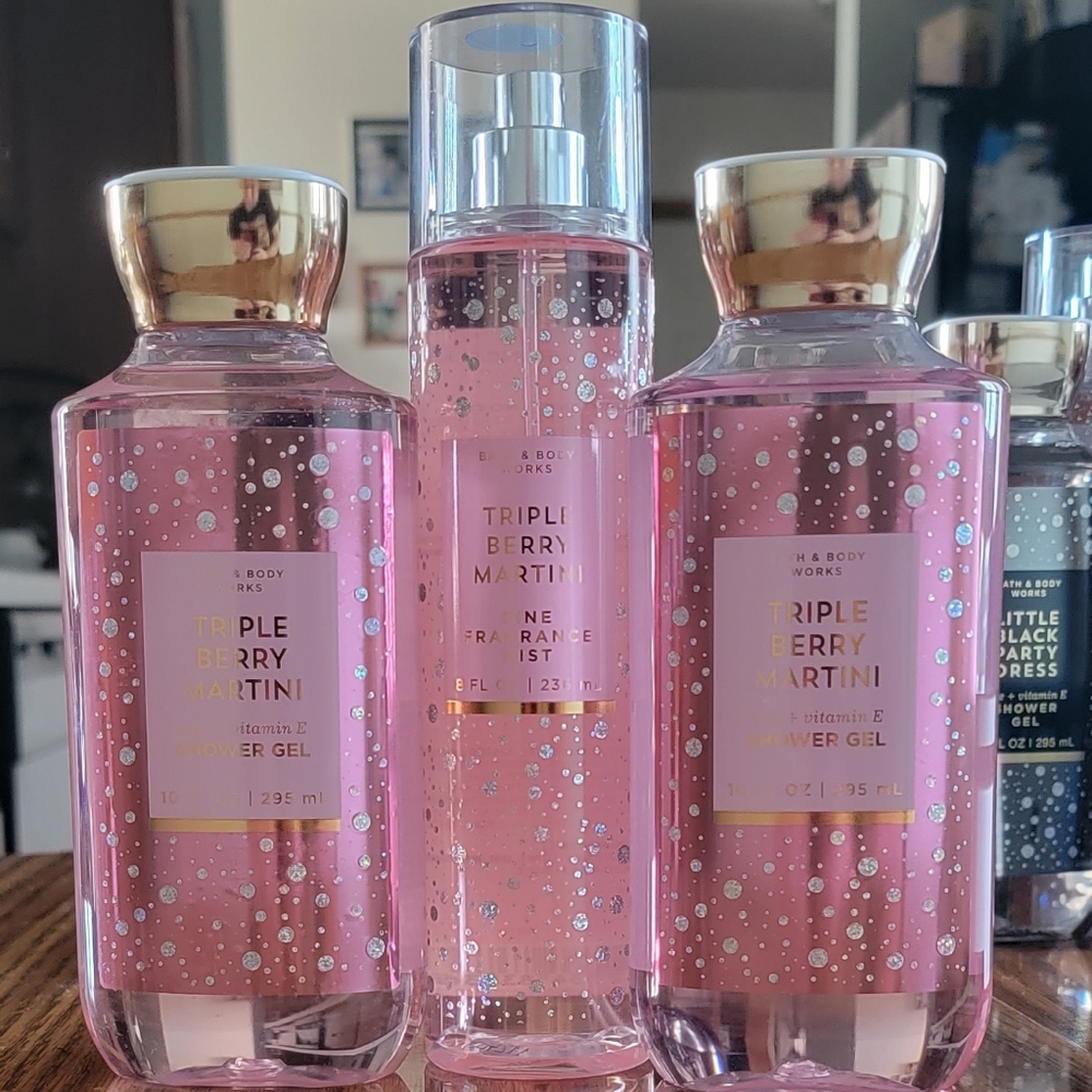 Bath and Body Works Triple Berry Martini Body Care Set